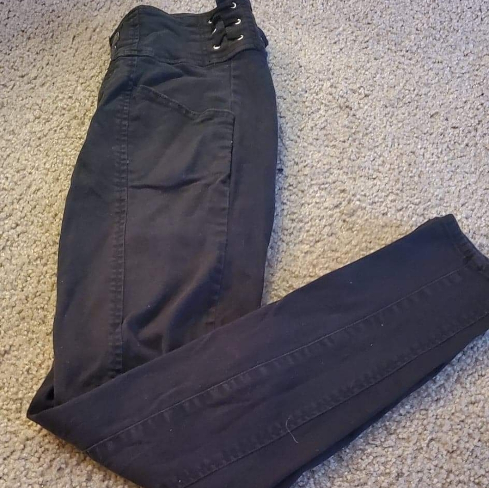 Black Skinny Jean's
